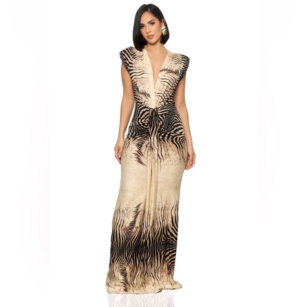 Wild Life Deep V-cut dress